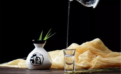 冬至飲酒 暖身寄情，蘊(yùn)藏古老時(shí)節(jié)的醇厚寓意